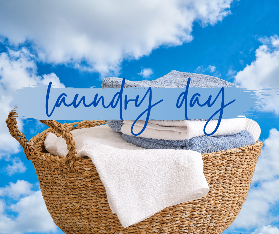 ROOM + LINEN SPRAY | laundry day | 8 oz